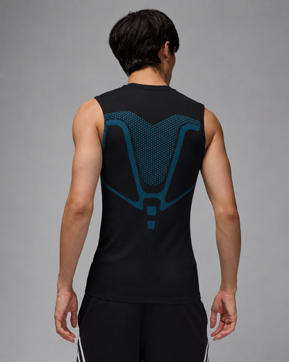 FORMA Crew Neck Tank Top